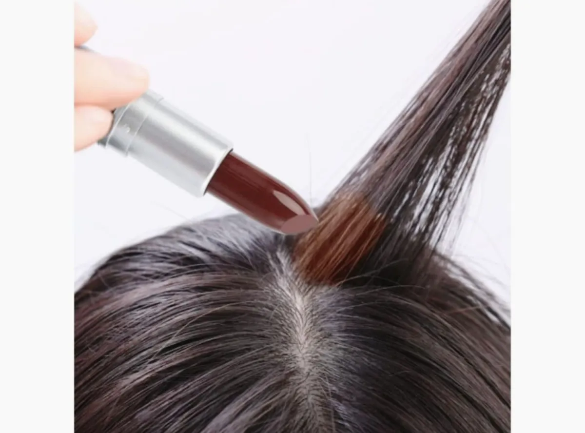 Barra Labial Cubre Canas 2 en 1 Marrón/negro