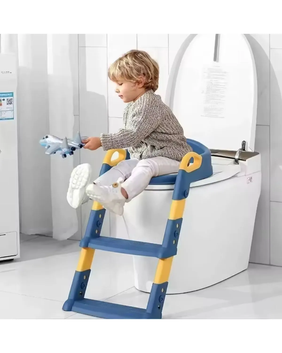 Asiento de Entrenamiento para Baño con Escalera Plegable — Asientos para bebés no eléctricos